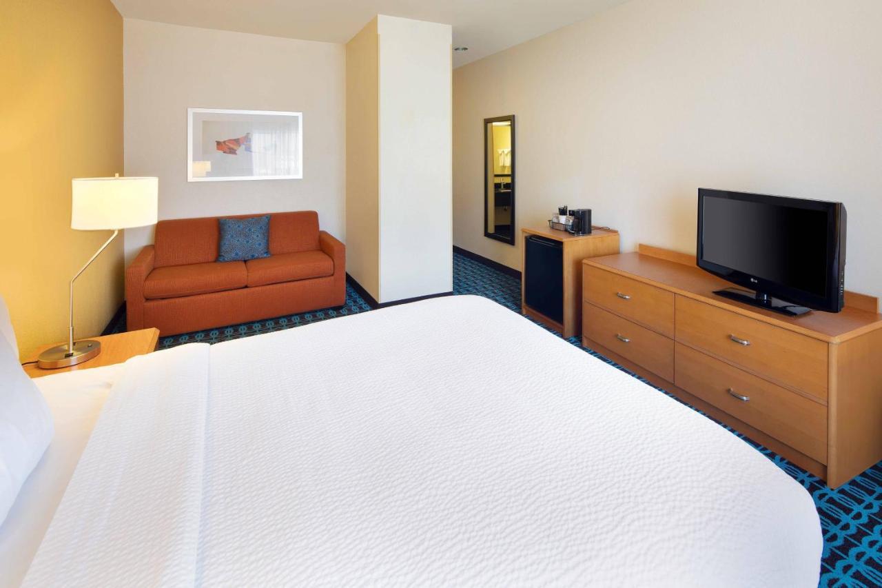 Fairfield Inn & Suites Indianapolis Airport Exteriör bild
