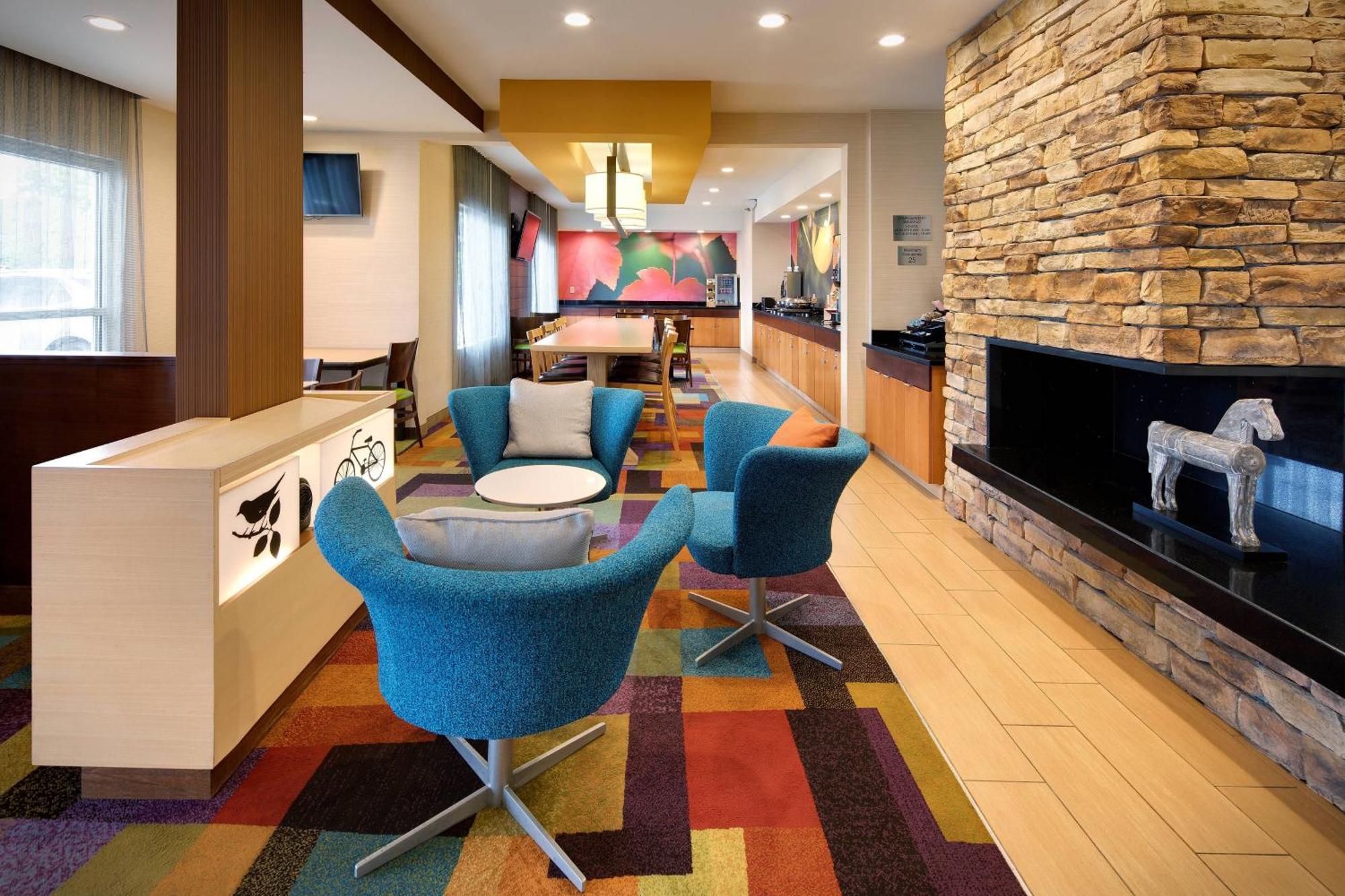 Fairfield Inn & Suites Indianapolis Airport Exteriör bild