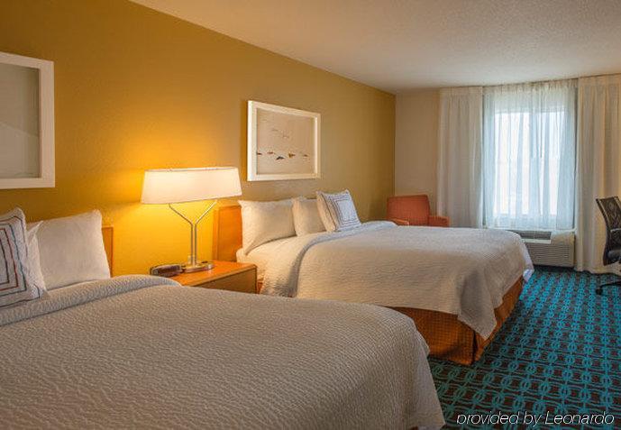 Fairfield Inn & Suites Indianapolis Airport Exteriör bild