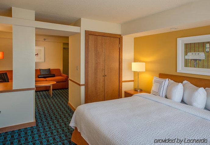 Fairfield Inn & Suites Indianapolis Airport Exteriör bild