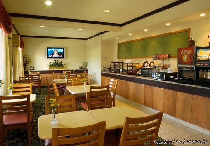 Fairfield Inn & Suites Indianapolis Airport Exteriör bild