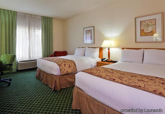 Fairfield Inn & Suites Indianapolis Airport Exteriör bild