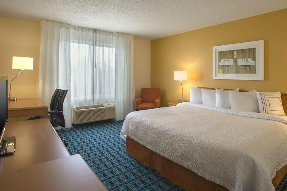 Fairfield Inn & Suites Indianapolis Airport Exteriör bild
